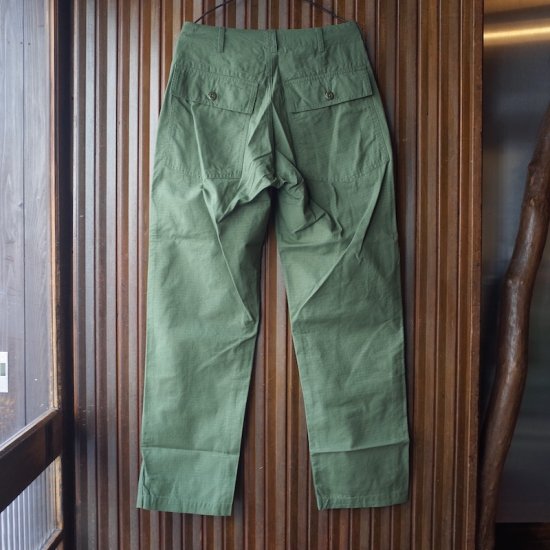 Engineered Garments (エンジニアードガーメンツ)|Fatigue Pant - Cotton Ripstop - BEVERLY  HILLS CHICKEN