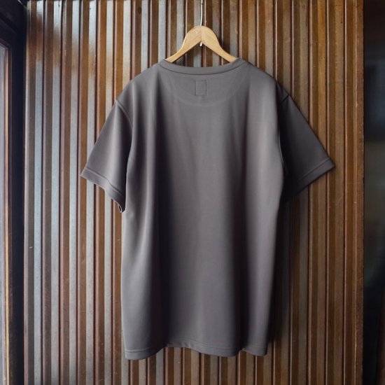 South2West8（サウスツーウエストエイト)|S/S Zipped Pocket Tee