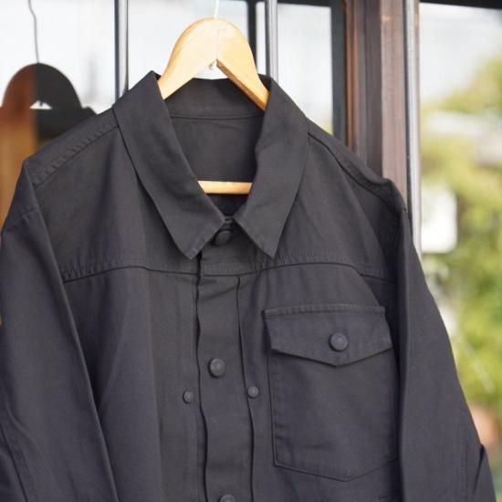 BRU NA BOINNE(ブルーナボイン)| N Like C jumper-BLACK