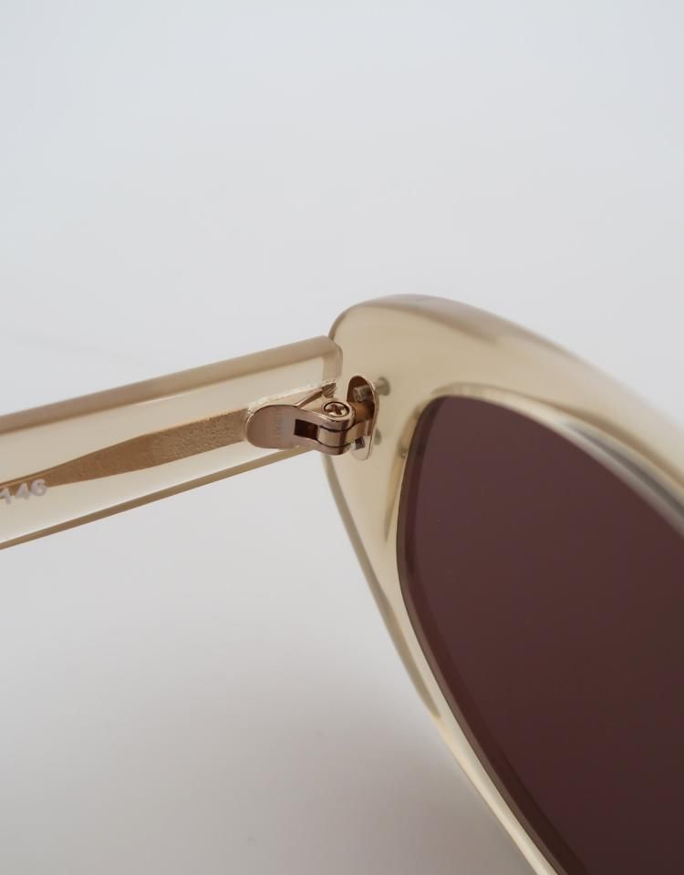 【AURALEE】 SUNGLASSES 002 / Ivory Beige x Light Brown | kink online shop