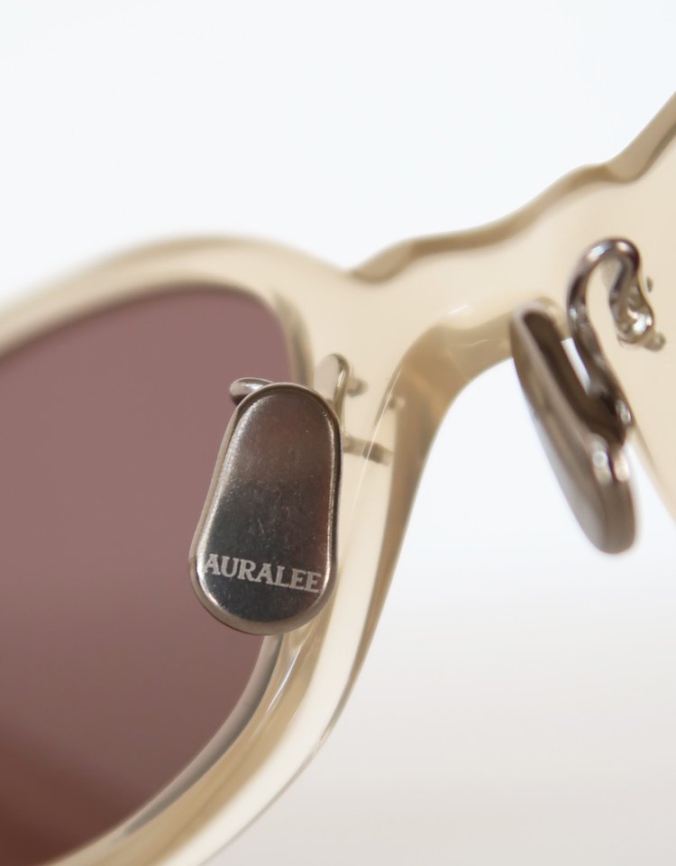 【AURALEE】 SUNGLASSES 002 / Ivory Beige x Light Brown | kink online shop