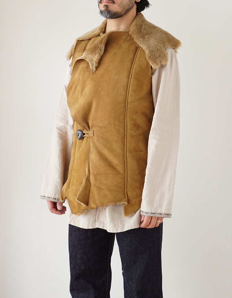 【BLACKBIRD】sleeveless mouton jacket / B-EG-003｜kink online shop