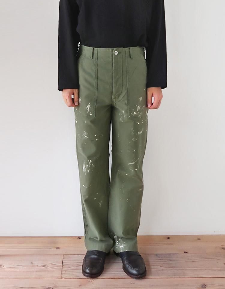 パンツ WASHED BAGGY SATIN BLEACHED BAKER PANTS AURALEE / Washed Baggy Satin Bleached Baker Pants (Olive