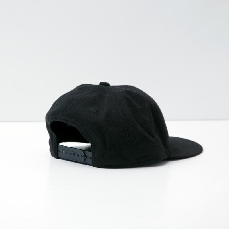 I HAVE A SKULL CAP designed by Hiroshi Iguchi - TACOMA FUJI