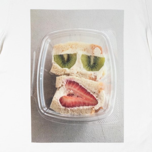 FRUIT SANDWICH LS designed by Hirohisa Yokoyama