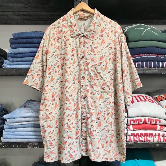 93 Patagonia A/C Print Shirt - VINTAGE CLOTHES & ANTIQUES 