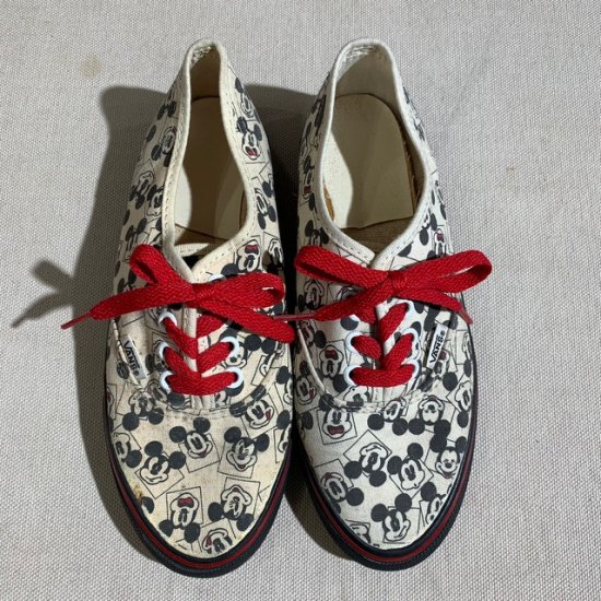 vans authentic mickey