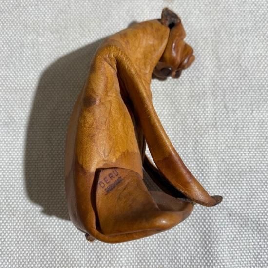 V*E様 50-60's Deru leather dog 西ドイツ製 犬 レザ 50-60's Deru leather dog 西ドイツ製 犬 レザー