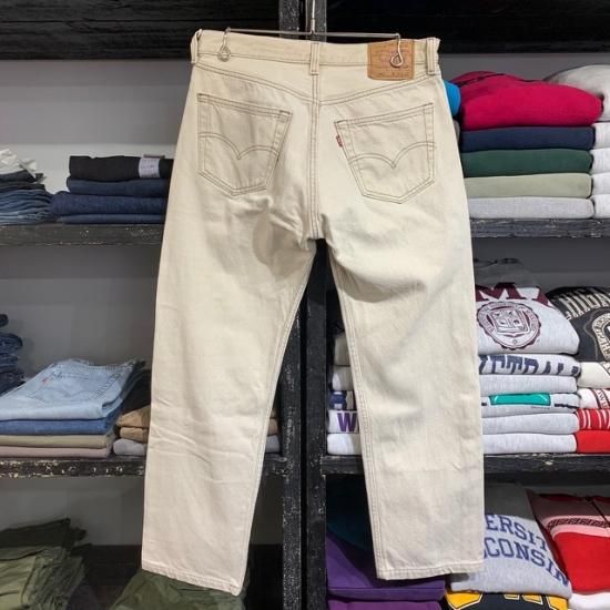 96 Levi's 501 made in USA - VINTAGE CLOTHES & ANTIQUES 