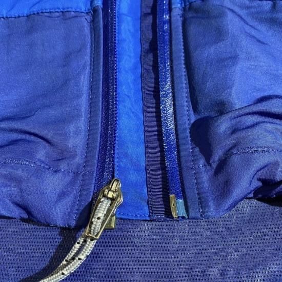 02 Patagonia Essenshell Jacket - VINTAGE CLOTHES & ANTIQUES 02 Patagonia Essenshell Jacket - VINTAGE CLOTHES & ANTIQUES