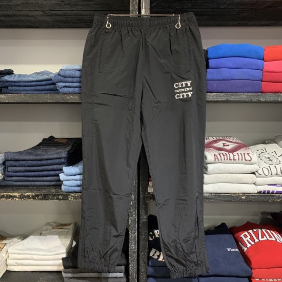 City Country City nylon pants - VINTAGE CLOTHES & ANTIQUES