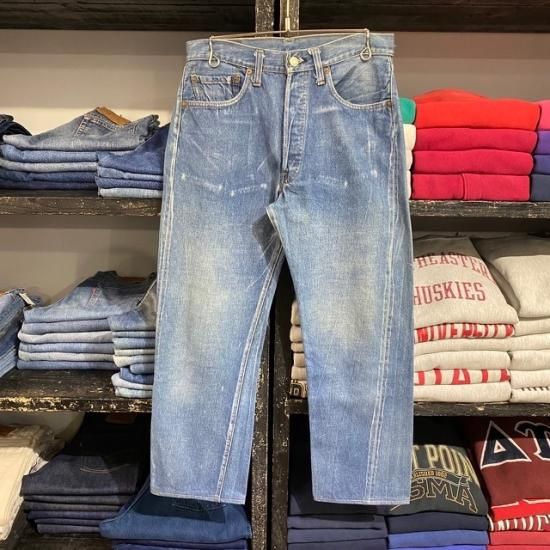 80 Levi