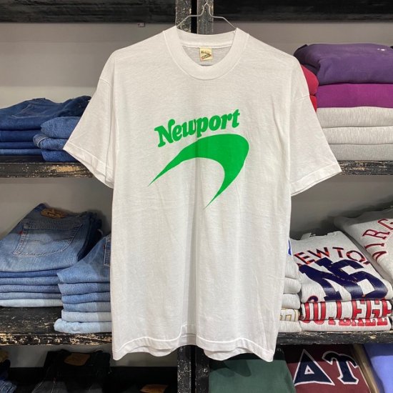 80-90's Newport t shirt made in USA - VINTAGE CLOTHES & ANTIQUES 