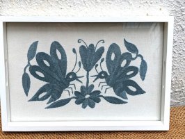 オトミ刺繍 ウッドトレイ [グレーの蝶]  
																													