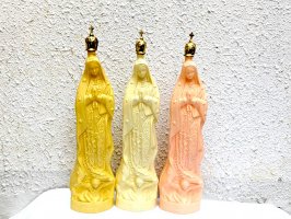 グアダルーペ マリア 人形 聖水ボトル  [イエロー系]Lサイズ
																													
