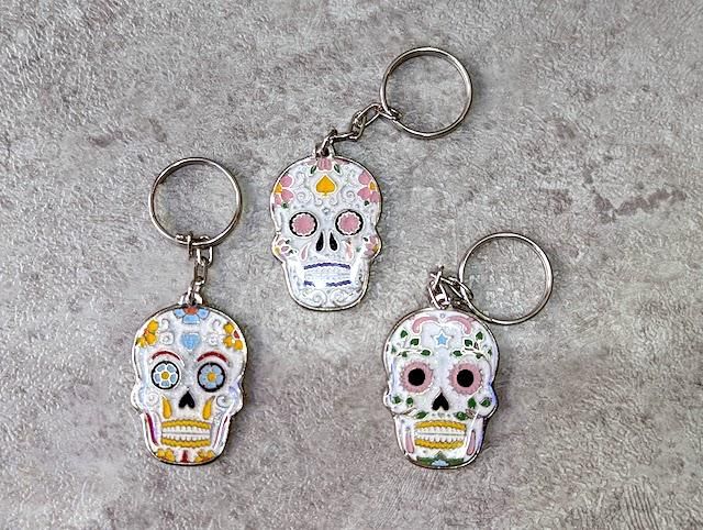 死者の日　カラベラ　メキシコ雑貨 カラベラ キーホルダー wajiro - メキシコ雑貨とメキシコの民芸