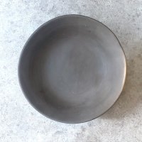 オアハカ 黒陶 バロネグロ  [ 丸皿 21.5cm ] 
																													