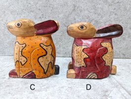 グアテマラ 木彫り人形 ウッドドール [うさぎ  大 13cm その2]  
																													