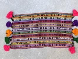 【最終値下げ！】グアテマラ ウィピル 　ポンチョ　民族刺繍　ハンドメイド ウィピルポンチョ グアテマラ民族衣装｜マライカ公式通販