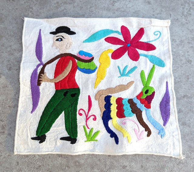刺繍 オトミ テナンゴ 生地 - メキシコ雑貨とメキシコの民芸店