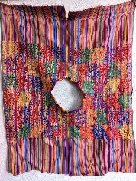 スペイン語　英語　グアテマラ　　民族衣装刺繍 グアテマラ ウイピル 刺繍服 民族衣装 インディヘナ-メキシコ