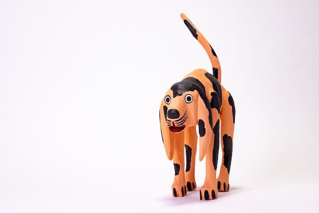 メキシコ オアハカ ウッドカービング ダックスフント 犬 アルマンド・ヒメネス オアハカンウッドカーヴィング ヒメネス 木彫り人形 オアハカの