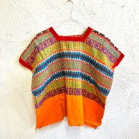 ウイピル グアテマラ 刺繍 ポンチョ - メキシコ雑貨とメキシコの民芸店 トンボラ 通販 フォークアート クラフト ビンテージ