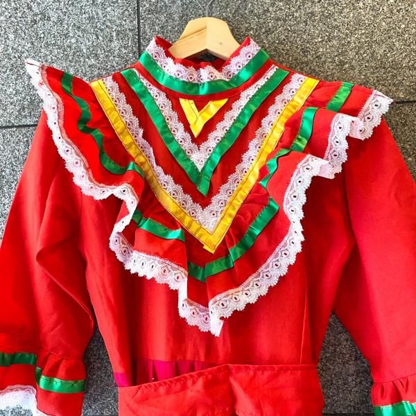 激安人気新品 メキシコオトミ刺繍チュニックとスカート トップス