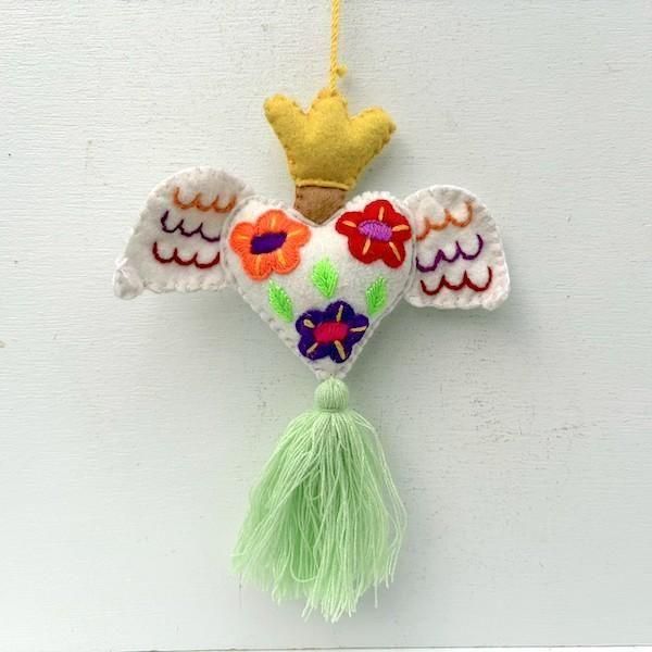 メキシコ雑貨 雑貨ポルファ｜メキシコ雑貨のお店 | オアハカでカラフルなお面が売っ