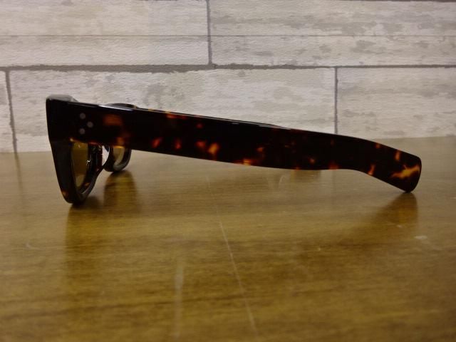 Cushman サングラス TORTOISE FRAME WELLINGTON 29031 ブラウン Cushman サングラス TORTOISE FRAME WELLINGTON 29031 ブラウン