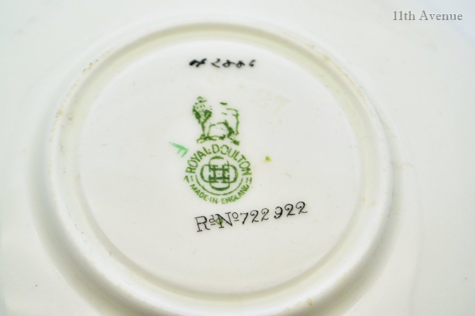 ロイヤルドルトン【ROYAL DOULTON】 果実文トリオ - 西洋アンティーク