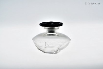 キャロン【Caron】「Narcisse Noir」（ナルシス・ノワール）香水