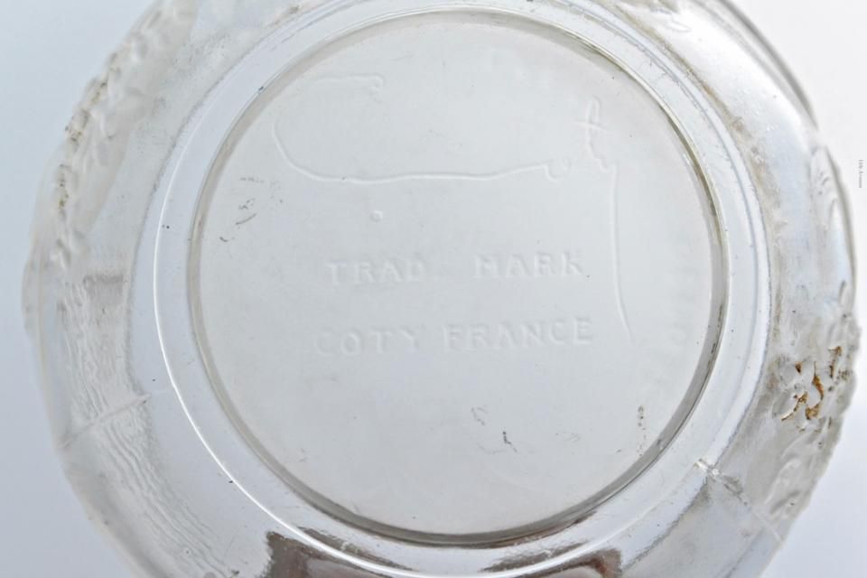 ルネ・ラリック 小物入れ 蓋物 クリーム入れ コティ COTY 工芸品