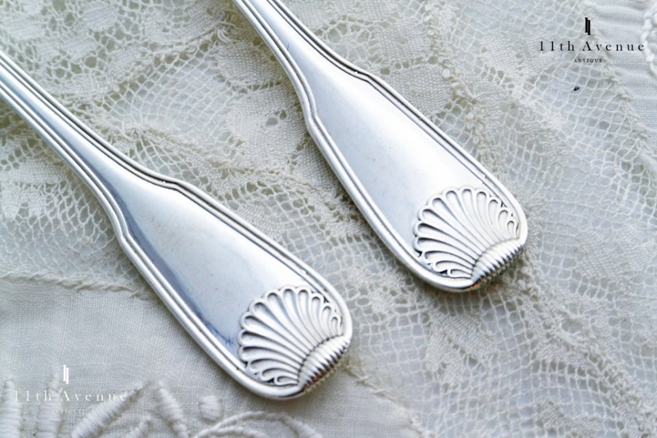 ピュイフォルカ【フランス】ルイ15世様式 純銀製スプーン2本セット