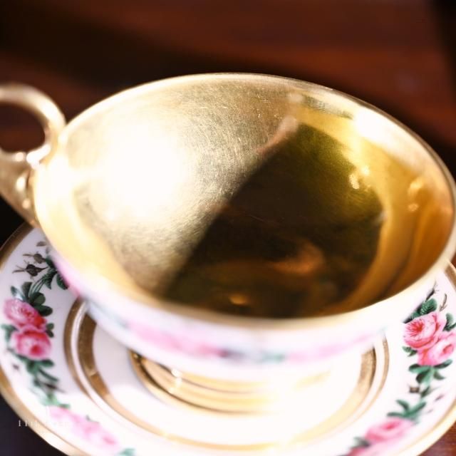 一点もの 芸術 1900年中期頃 フランス セーブル ゴールド カップ&ソーサー 一点もの 芸術 1900年中期頃 フランス セーブル ゴールド カップ