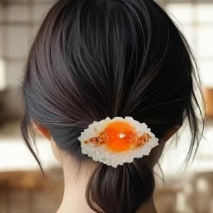たまごかけご飯のバレッタ
