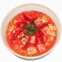 赤い激辛麻婆麺
