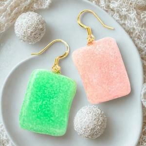 2色の求肥のピアス
