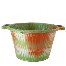 緑・グリーン 雑貨 セネガル プラスチック持ち手付きの桶（キミドリ 12リットル）