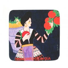 ベトナム雑貨 ベトナム プロパガンダ アート コースター（L）民族衣装の女性 果物
