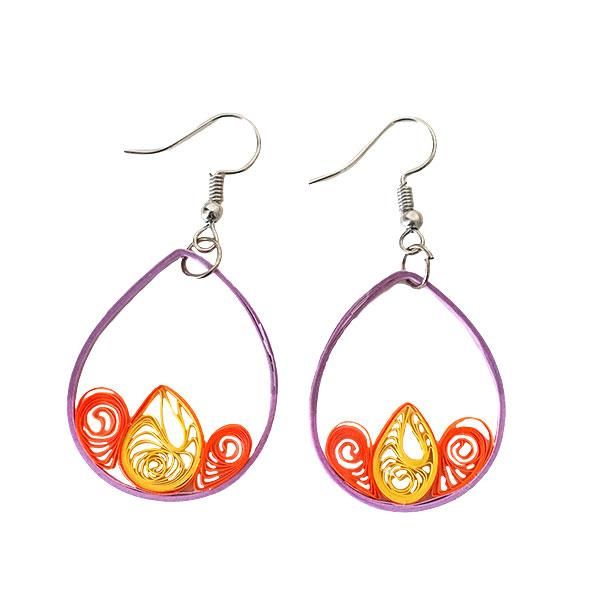 ベトナム刺繍ピアス