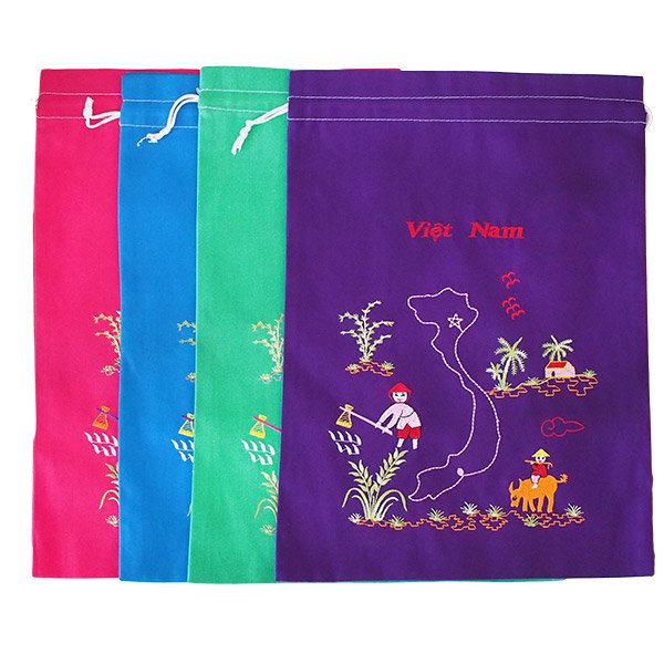 ベトナム 刺繍 巾着 大  田植えと水牛に乗る子供 ベトナム地図  37×28 