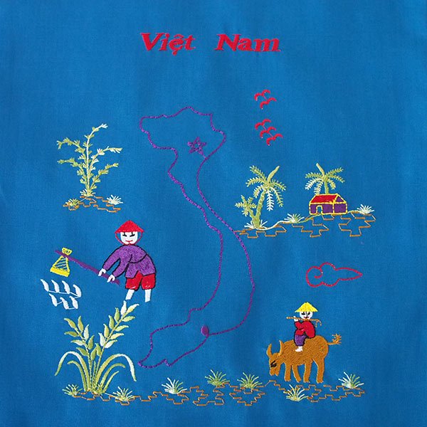 ベトナム 刺繍 巾着 大  田植えと水牛に乗る子供 ベトナム地図  37×28 【画像2】