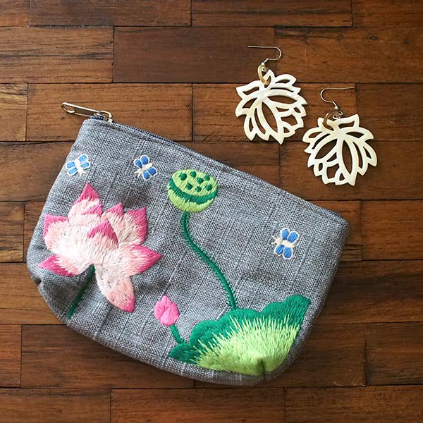 ベトナム ロータス 刺繍 ポーチ （グレー） 蓮の花 手刺繍 コットン× 麻