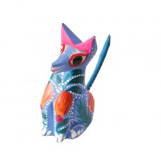ネコ  猫 モチーフ 雑貨 メキシコ アレブリヘス  キツネ  （薄いブルー）ウッドカービング 置物  