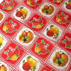 ベトナム  ビニールクロス  フルーツ 薔薇  レッド  約136×96cm レトロ ポップ 