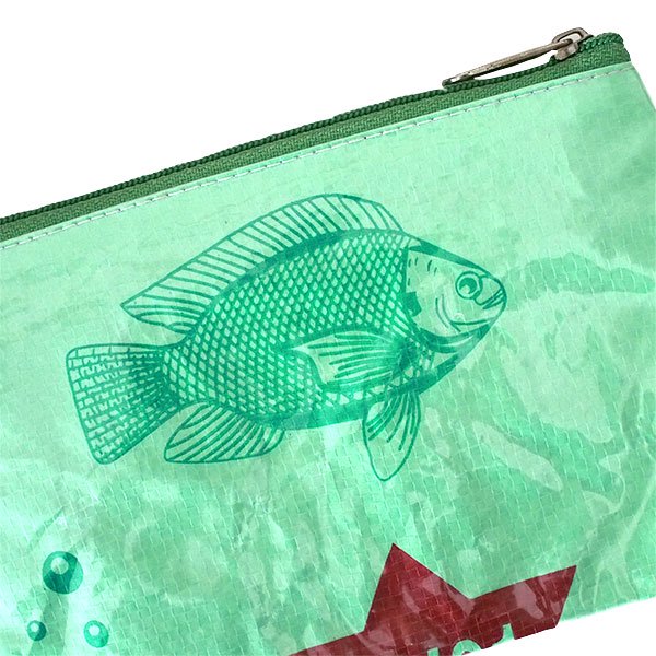 ベトナム 飼料袋 リメイク ポーチ 魚 グリーン （ビニールコーティングあり マチなし 持ち手なし）【画像3】