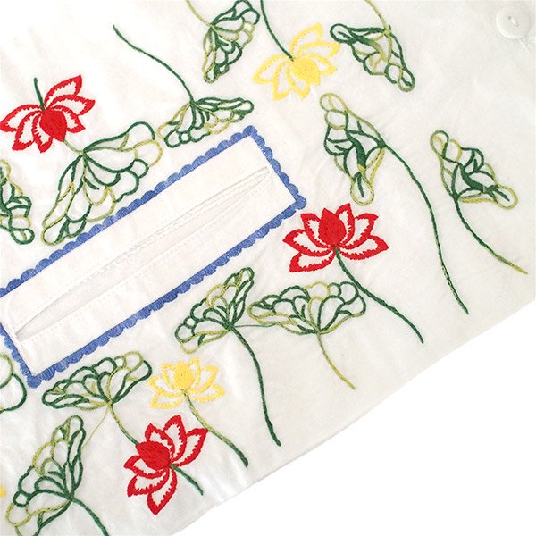 ベトナム ロータス 刺繍 ティッシュカバー  ボタンで留めるタイプ 蓮の花 【画像4】