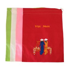  ベトナム 刺繍 巾着 大（アオザイ 天秤棒と花  37×28）