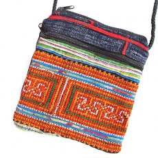 少数民族 ポーチ バッグ 財布 ベトナム 少数民族 モン族 刺繍 ショルダーポーチ